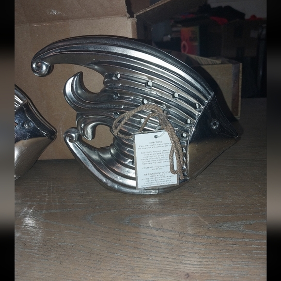Silver Decorative Ceramic Fish Figures - Picture 2 of 7